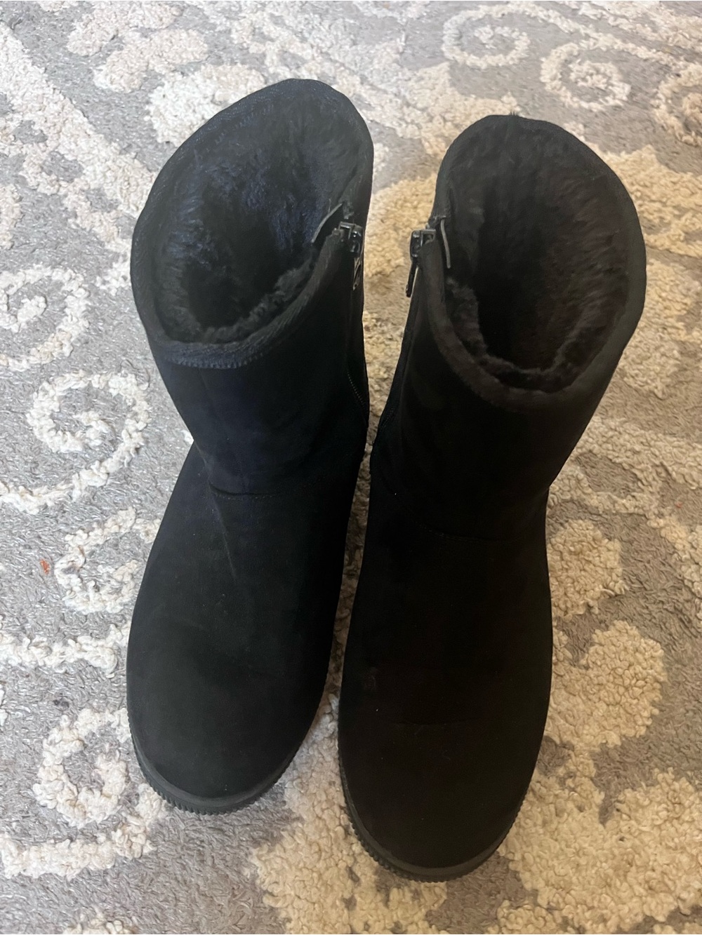 Cat & Jack Black Suede Winter Boots with Inner Fleece